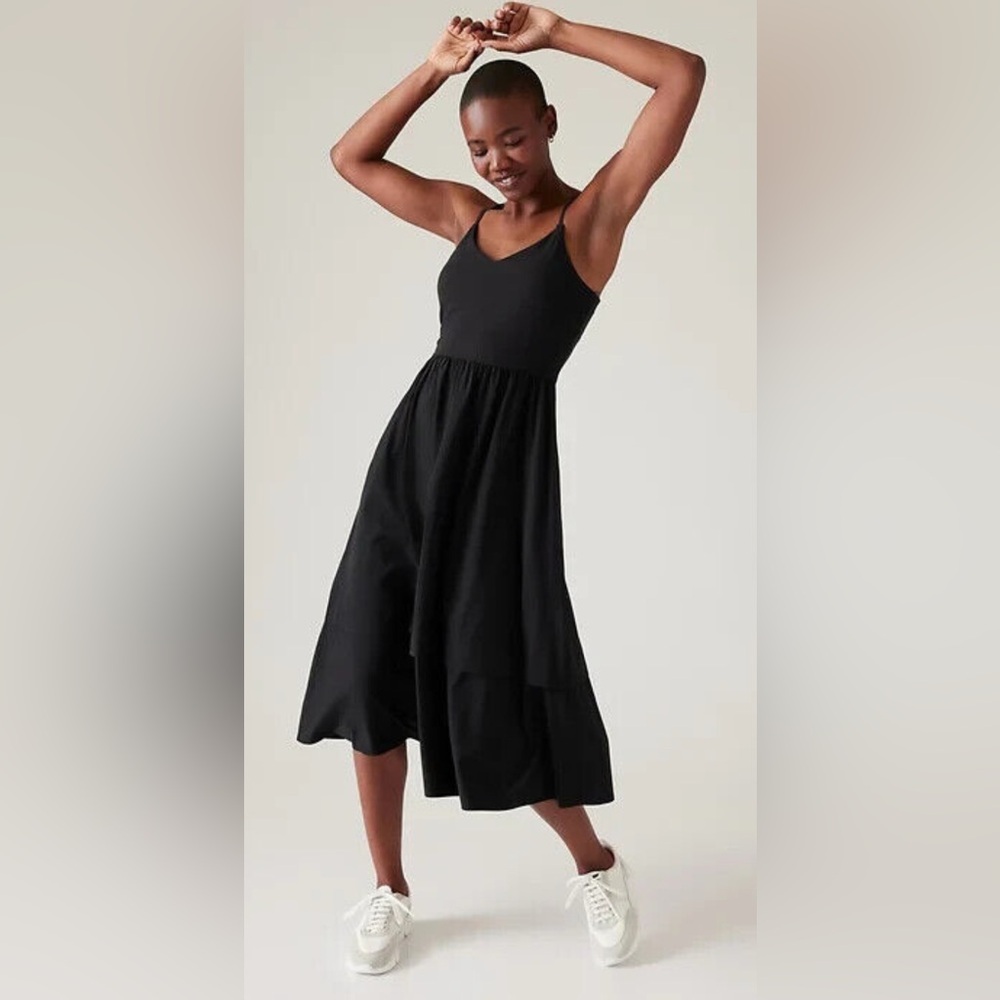 Athleta ELATION V-NECK HYBRID DRESS, Black SIZE S